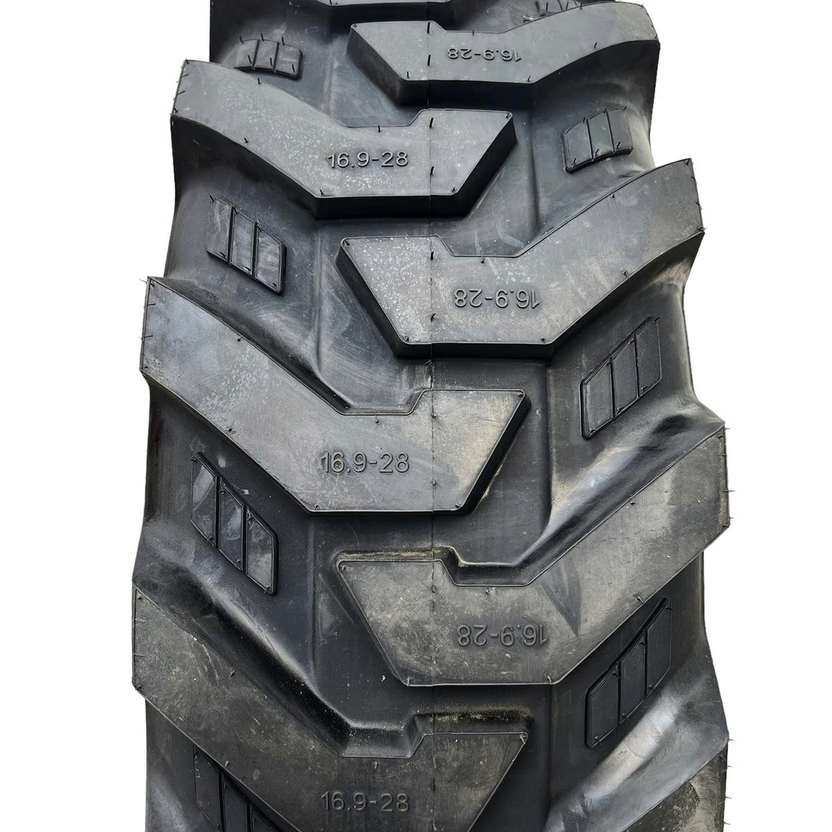 16.9-28 opona JK TYRE VBH PLUS II TL 12PRA8